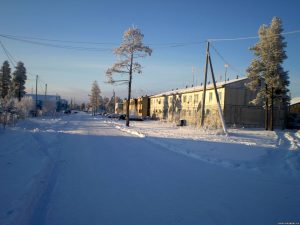 Улица строителей в посёлке Вынгапуровский зимой